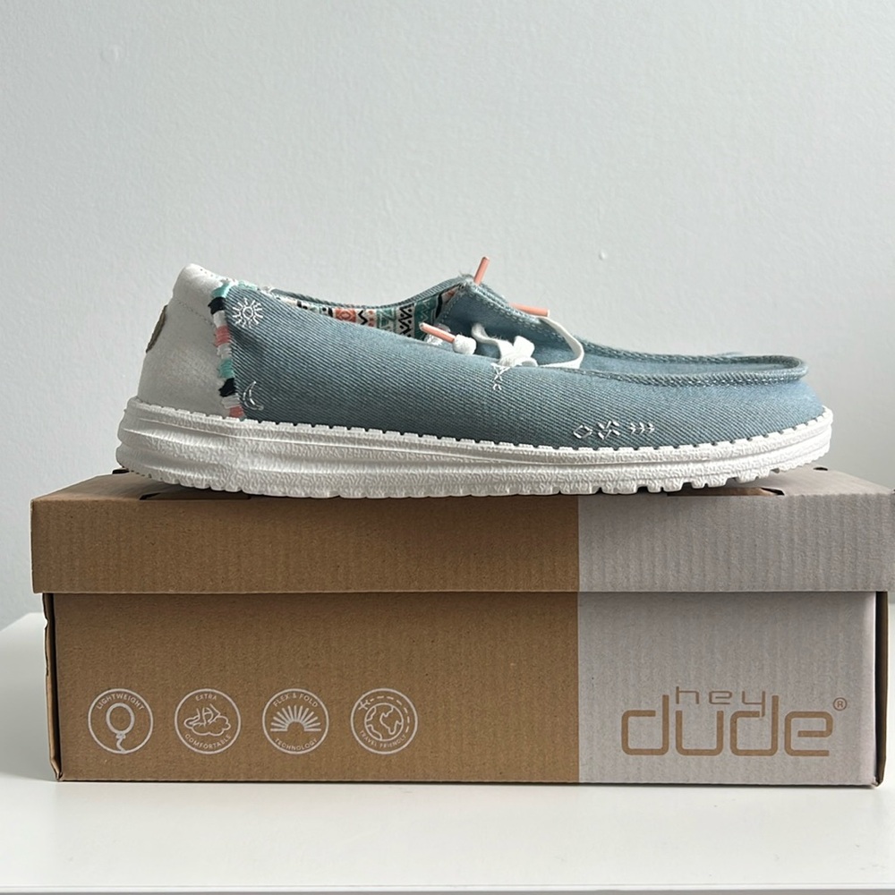 Hey Dude Wendy Boho Light Denim Women size 8 NWT